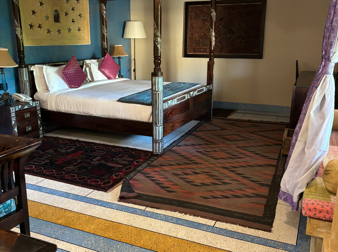 古拉尔旅馆主图