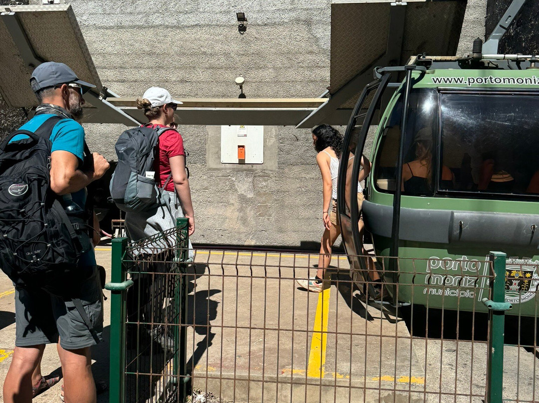 Miradouro do Teleferico das Achadas da Cruz-Achadas da Cruz必去景点