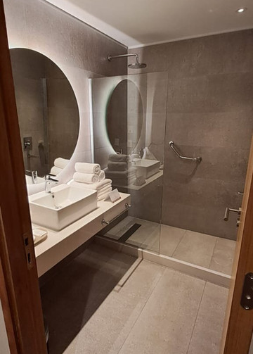 德尔博诺中央酒店