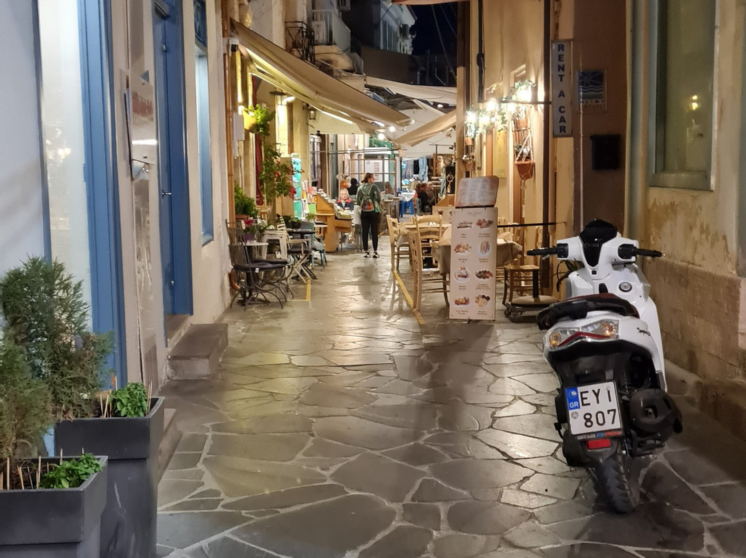 Aegina Waterfront景点图片