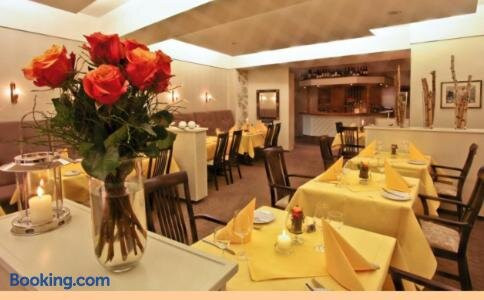 罗斯芙罗拉酒店主图