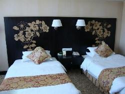 维斯特温泉假日酒店主图