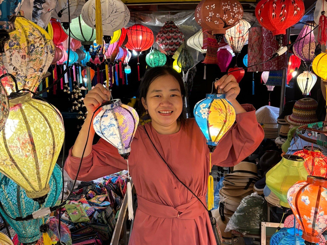 Đèn Lồng Hưng An-会安必去景点