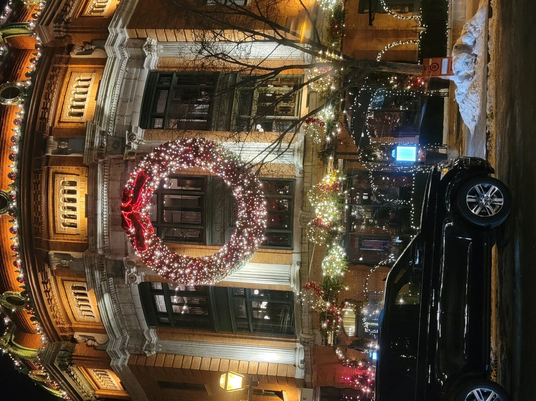 Place d'Youville-魁北克市必去景点