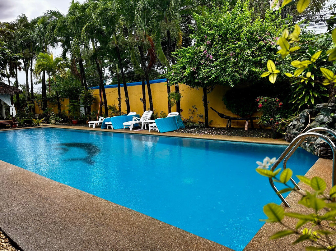 玫瑰之花别墅酒店主图