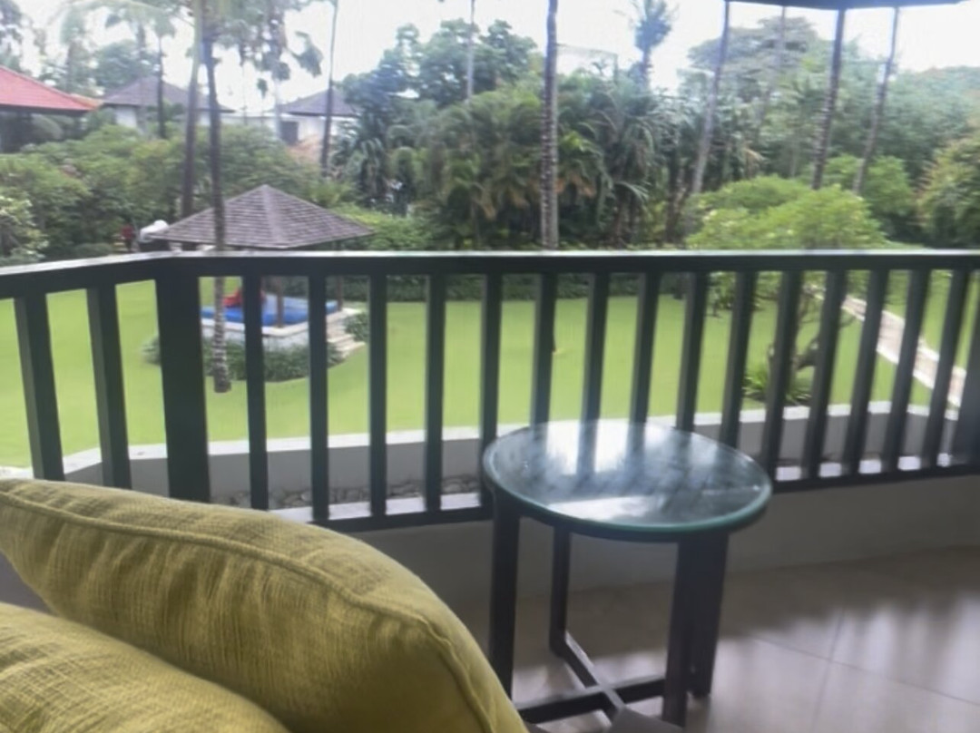 巴厘岛巴鲁娜假日度假酒店主图