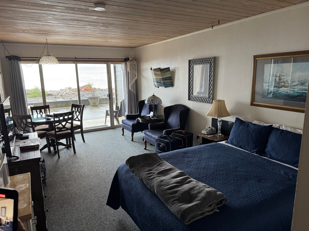 Lanai at the Cove主图