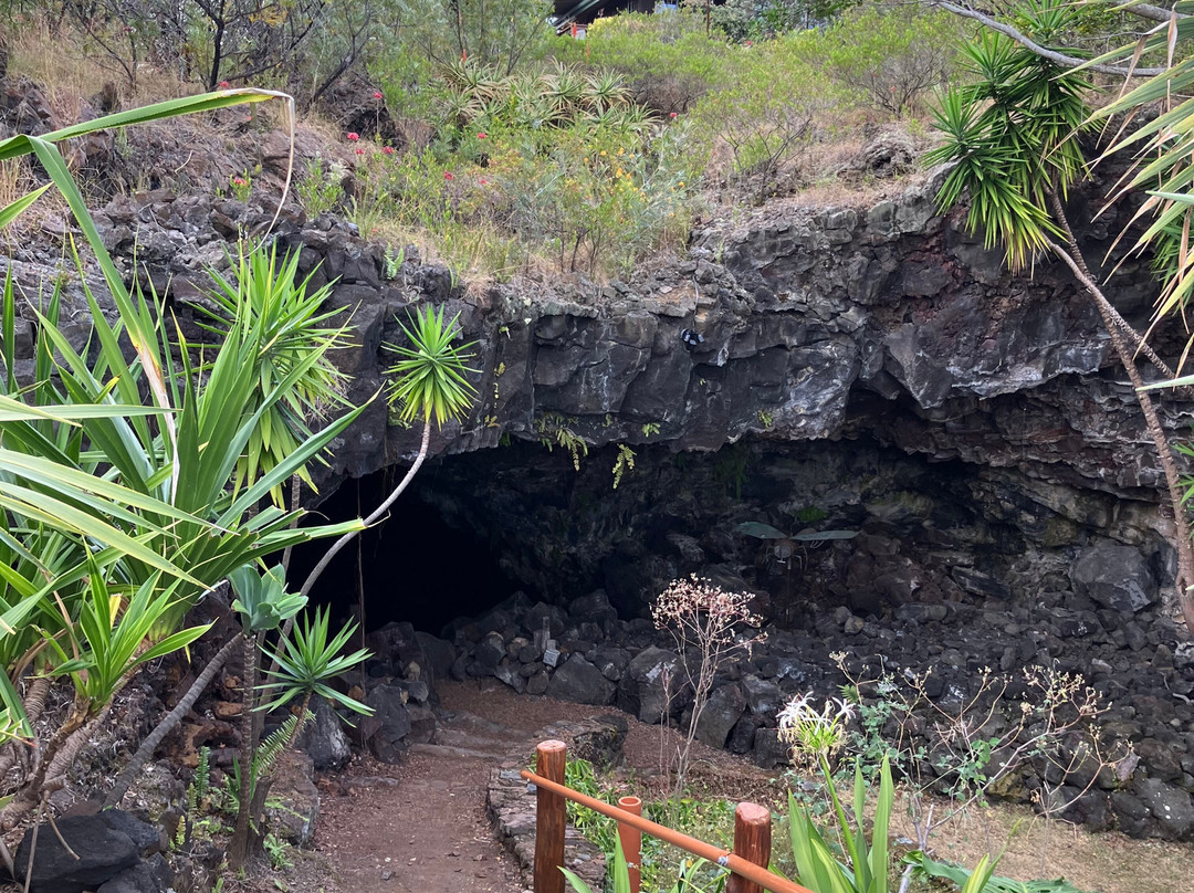 Kula Kai Caverns-海景道必去景点