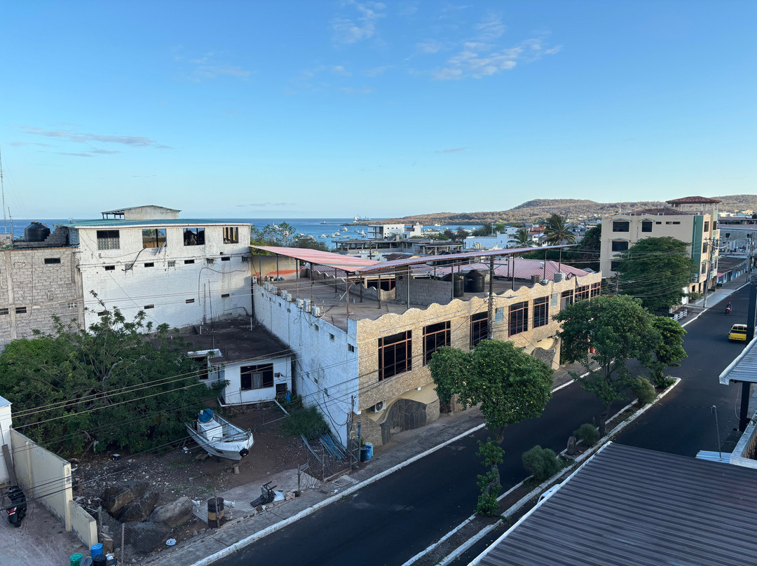 Galapagos Planet Hotel主图