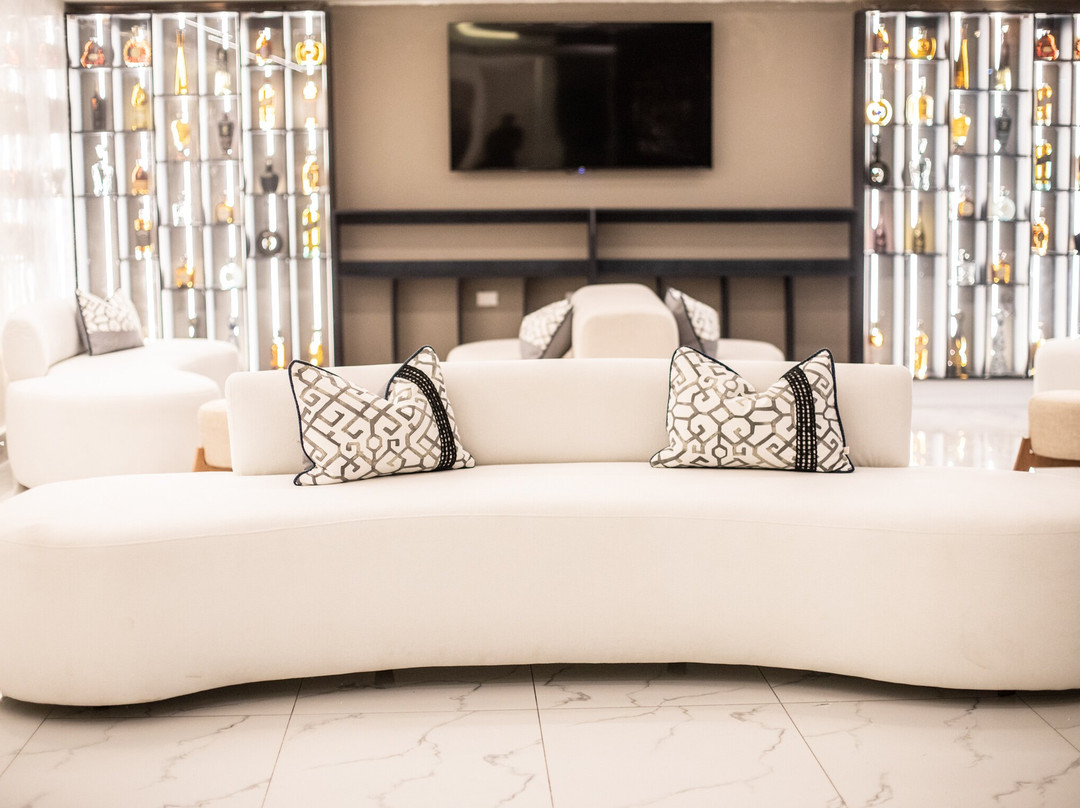 Lovera Hotel