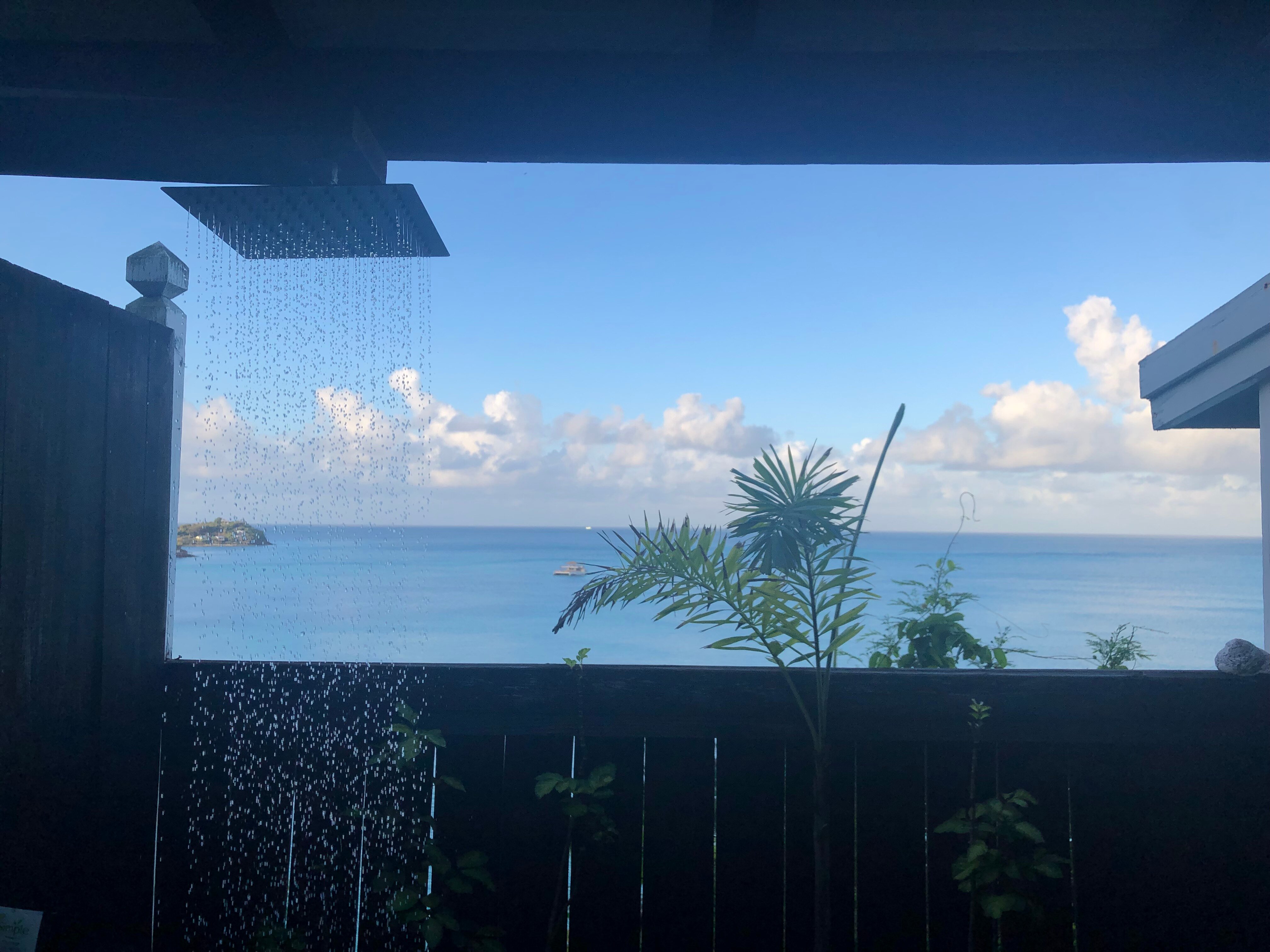 COCOS Hotel Antigua-浴室