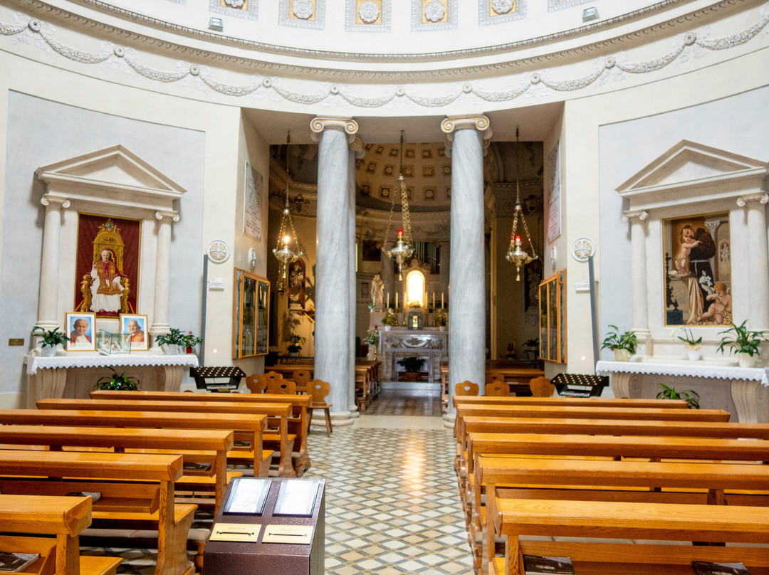 Santuario della Beata Vergine del Covolo景点图片
