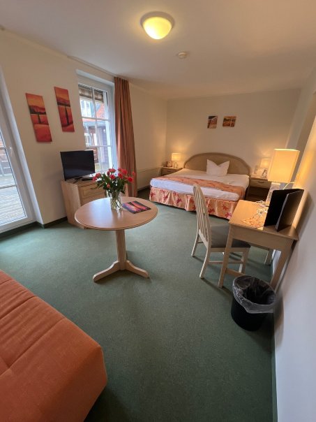 艾姆斯阿尔特斯卡斯诺酒店-客卧