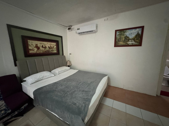 乔治基里巴斯酒店主图