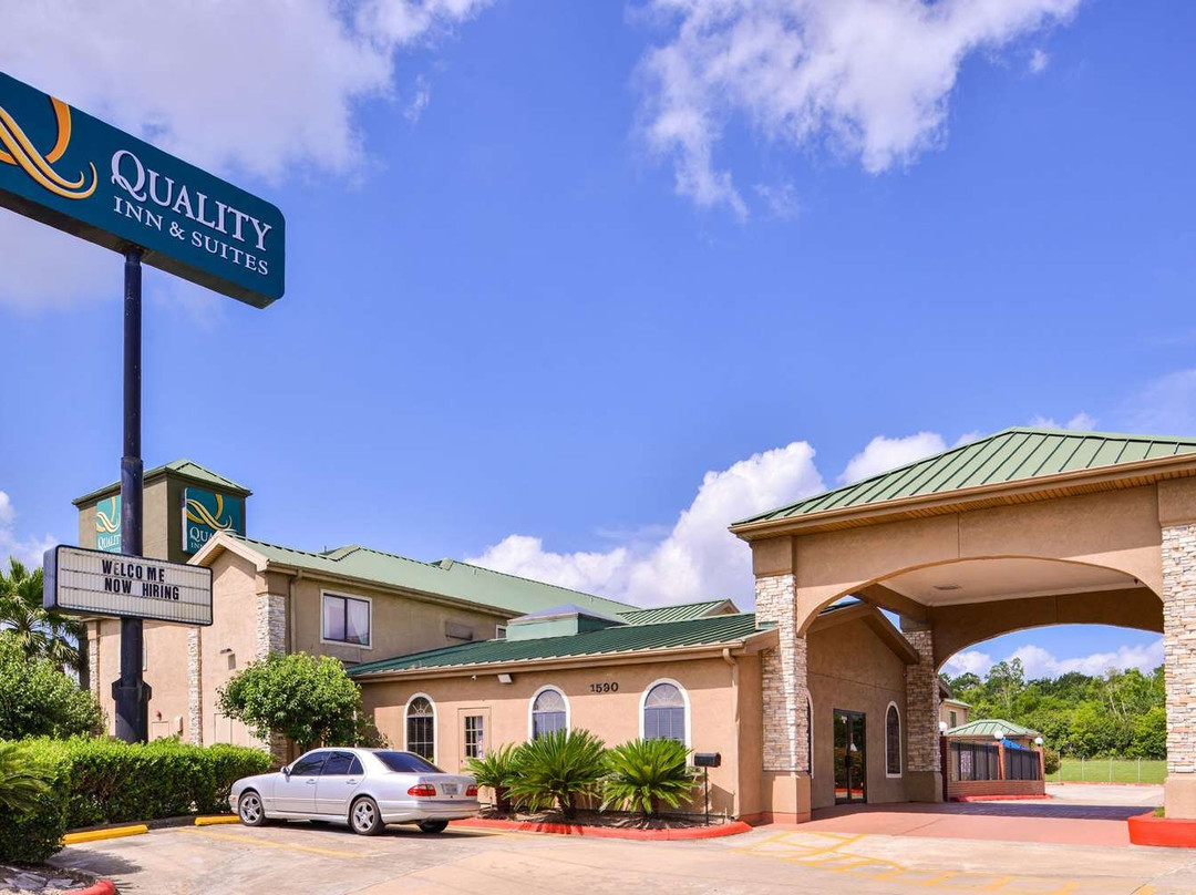 Quality Inn & Suites