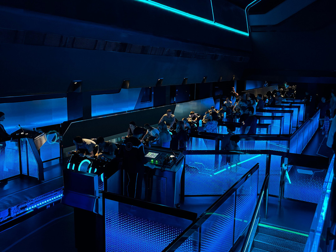 TRON Lightcycle-Lake Buena Vista必去景点