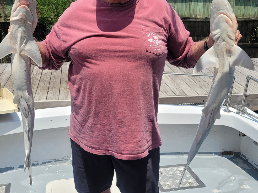 Fish Hook Charters-美特尔海滩必去景点