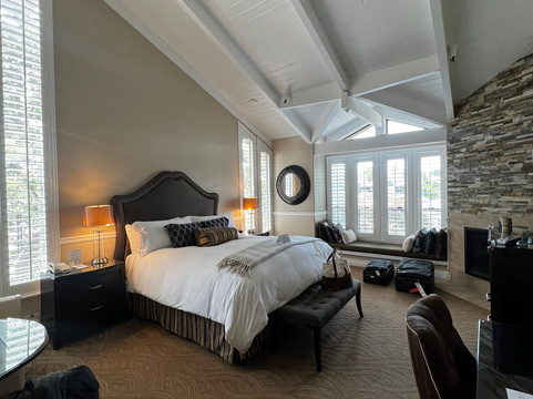 Carriage House Inn主图