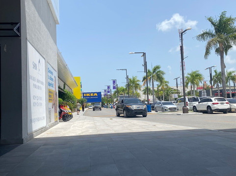 San Juan Shopping Center-蓬塔卡纳必去景点