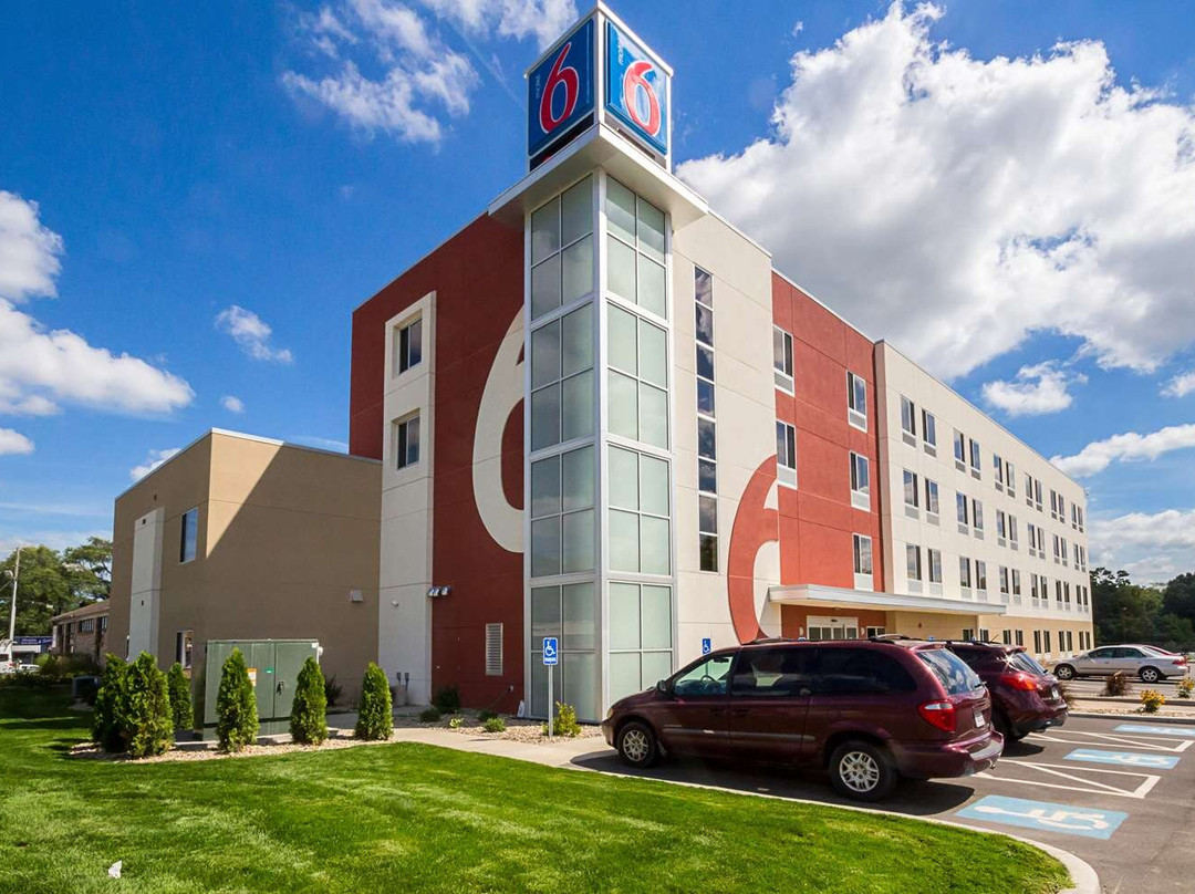 Motel 6 South Bend, IN - Mishawaka