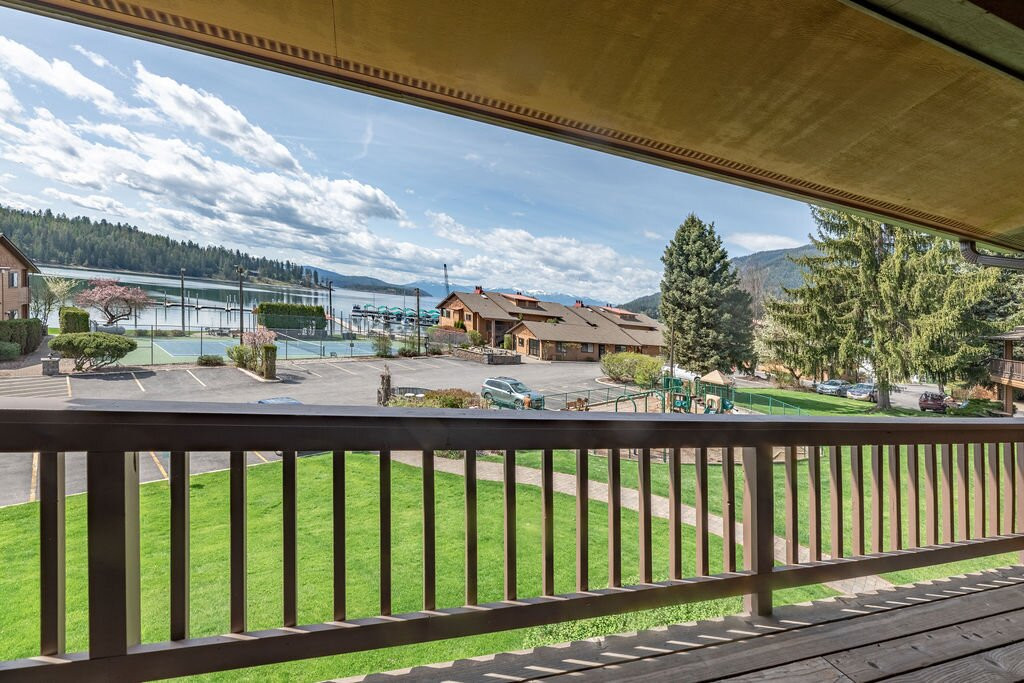 Pend Oreille Shores Resort主图