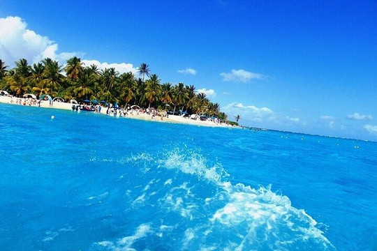 Merca Tours-圣安德烈斯岛必去景点