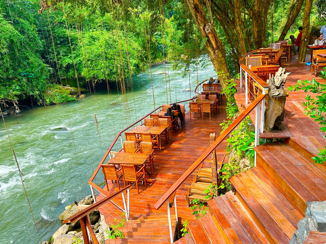 Puunee Wild River Villas & Guest House