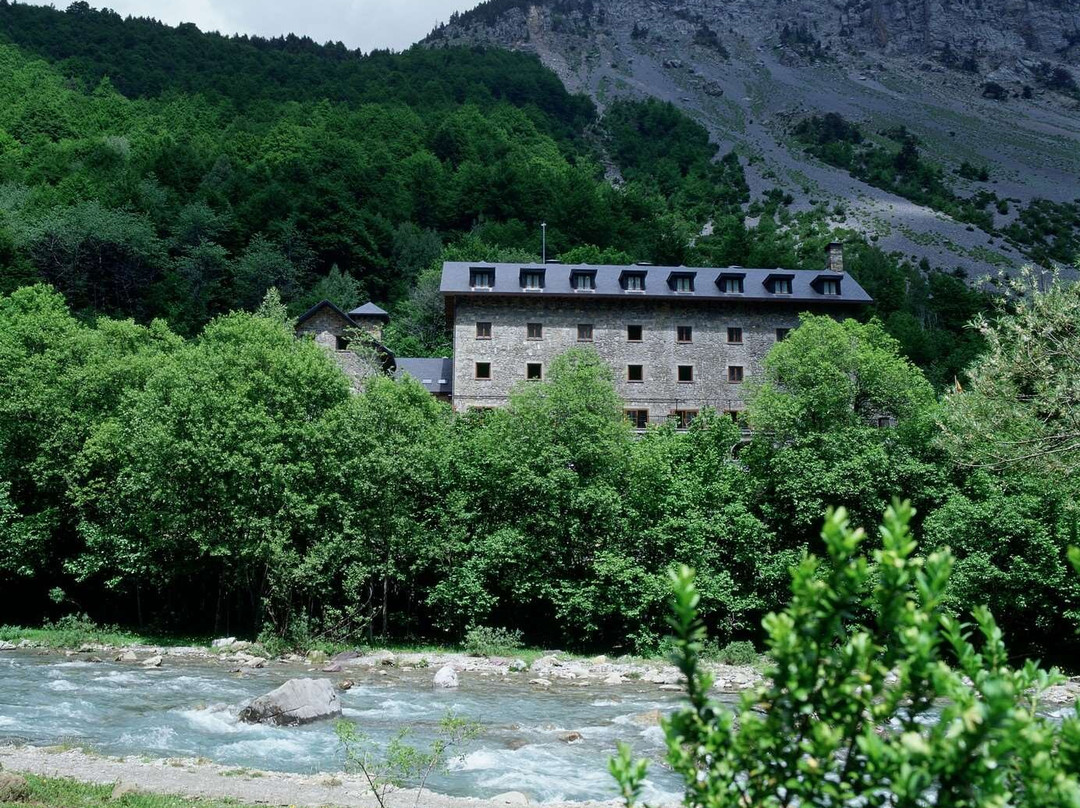 Bielsa酒店住宿-Parador de Bielsa