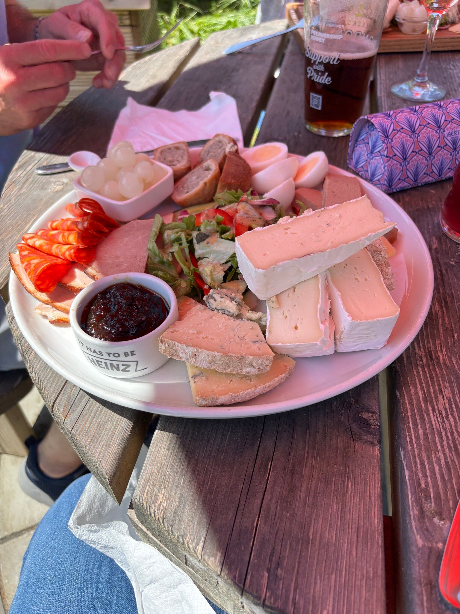 The Rose and Crown Inn-官方