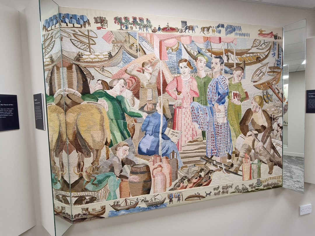 Ros Tapestry Exhibition Center-新罗斯必去景点
