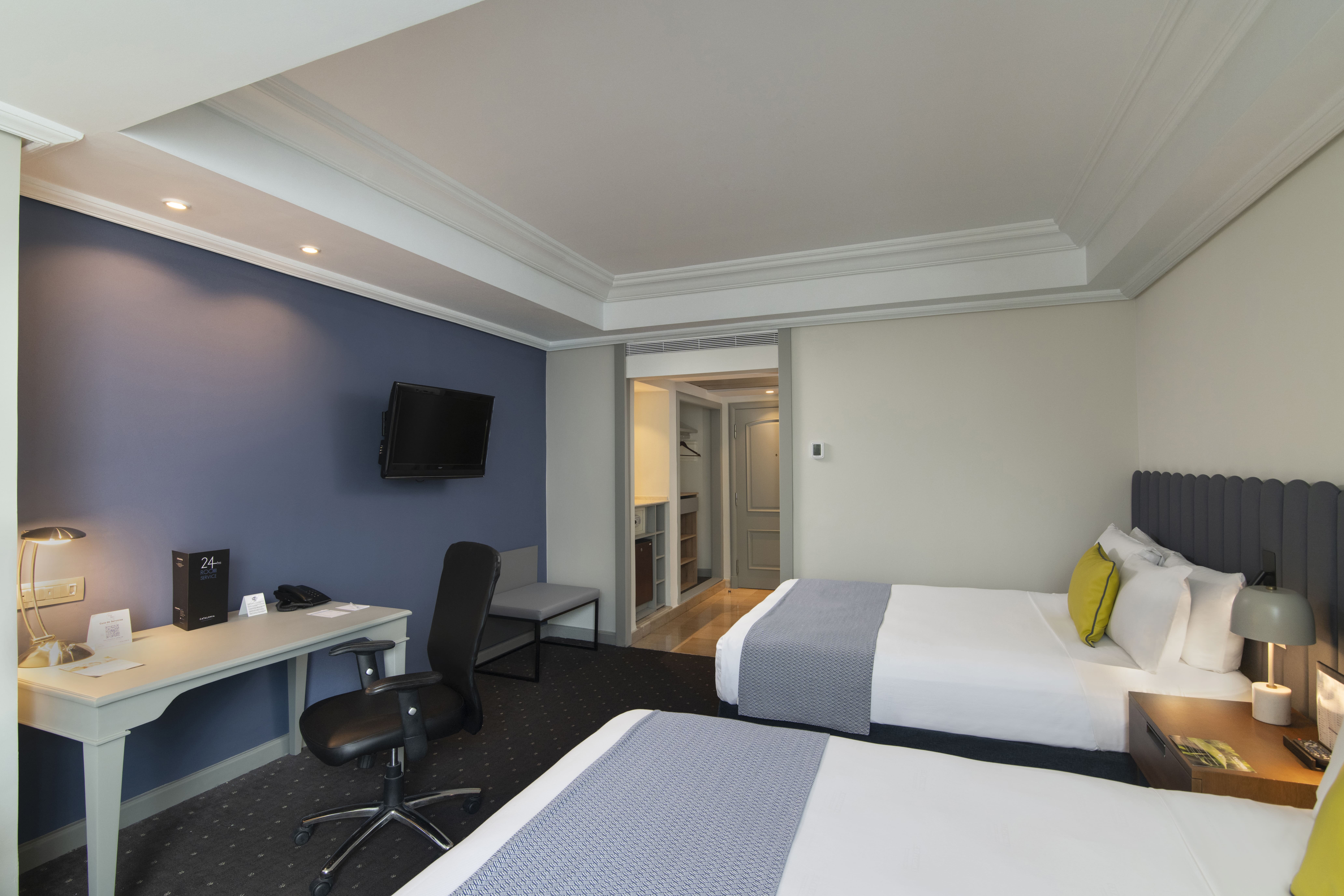 圣多明各加泰罗尼亚酒店-客卧