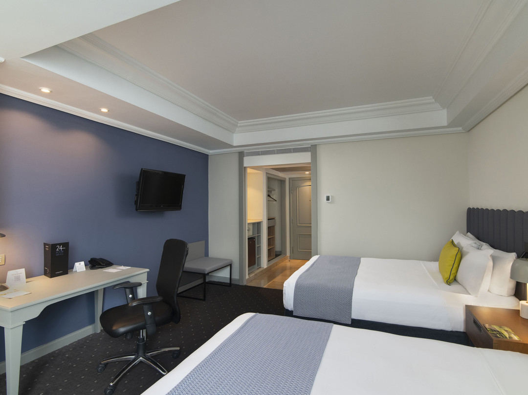 圣多明各加泰罗尼亚酒店主图