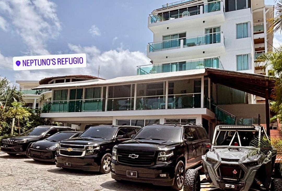 Hotel Neptuno's Refugio主图