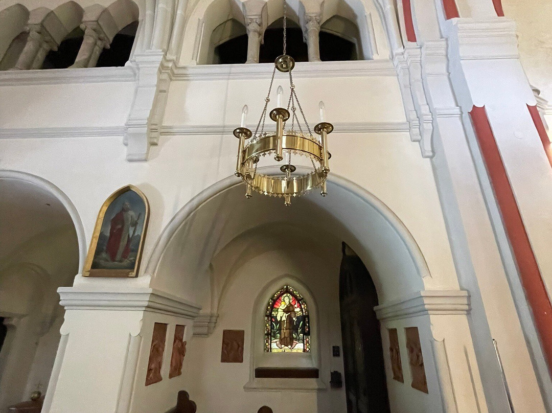 Katholische Kirche Hl. Familie-谢莫林必去景点