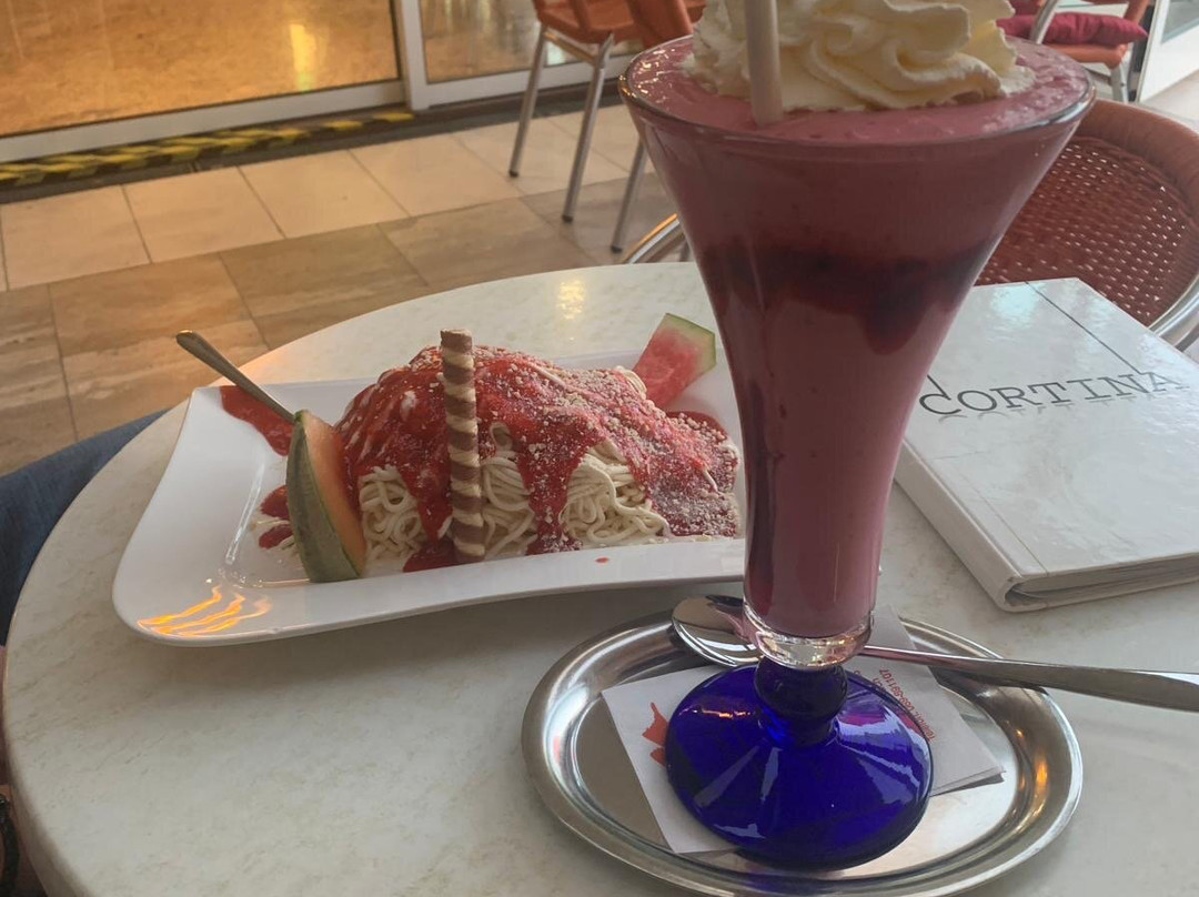 Cortina Eiscafe主图