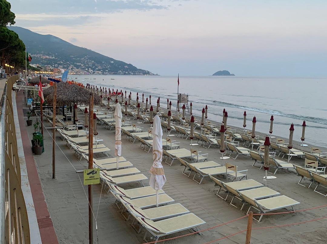 Spiaggia di Alassio-阿拉西奥必去景点