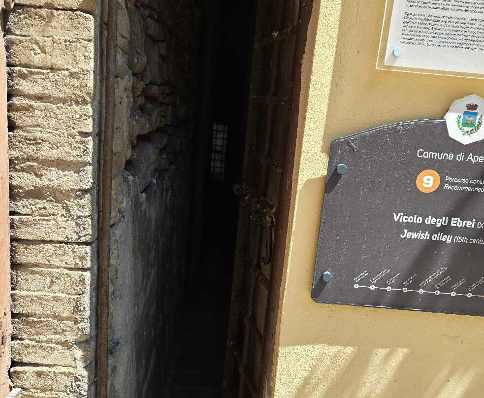 Santuario Del SS Sacramento-Apecchio必去景点