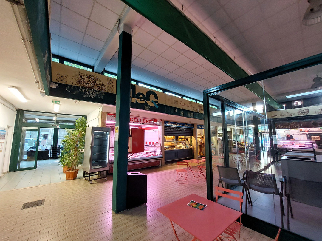 Mercato Coperto Follonica-福洛尼卡必去景点