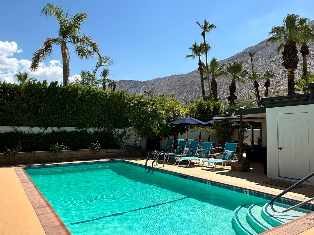 老农庄旅社主图