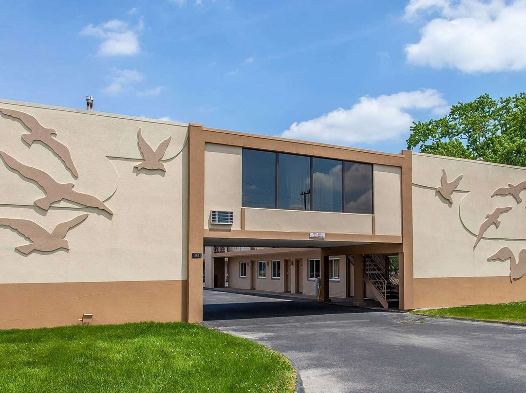 Rodeway Inn Cedar Point North