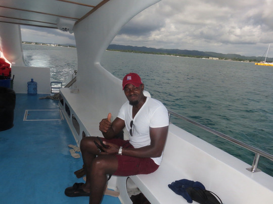 Regal tropix tours-内格里尔必去景点