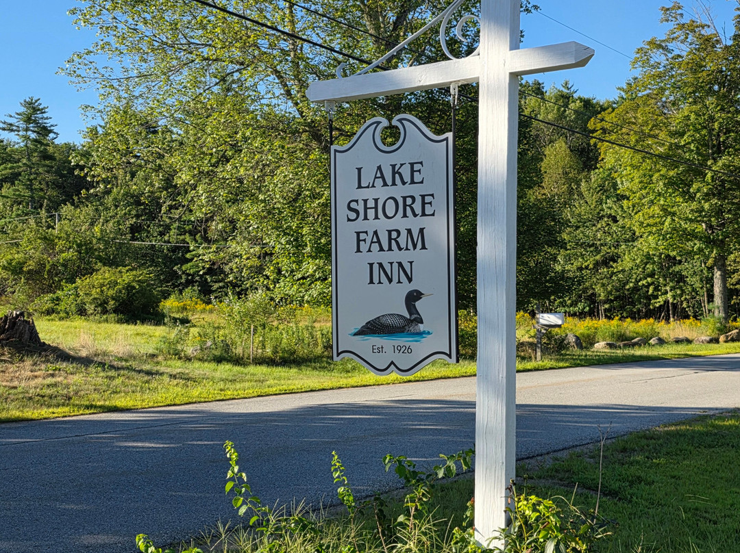 Lake Shore Farm主图