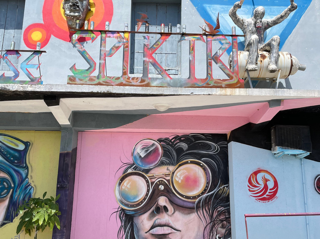 Spiktri Street Art Universe Museum-Ferrals-les-Corbieres必去景点