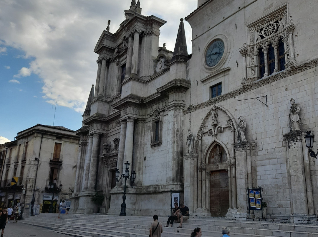 Centro Storico di Sulmona-苏尔莫纳必去景点