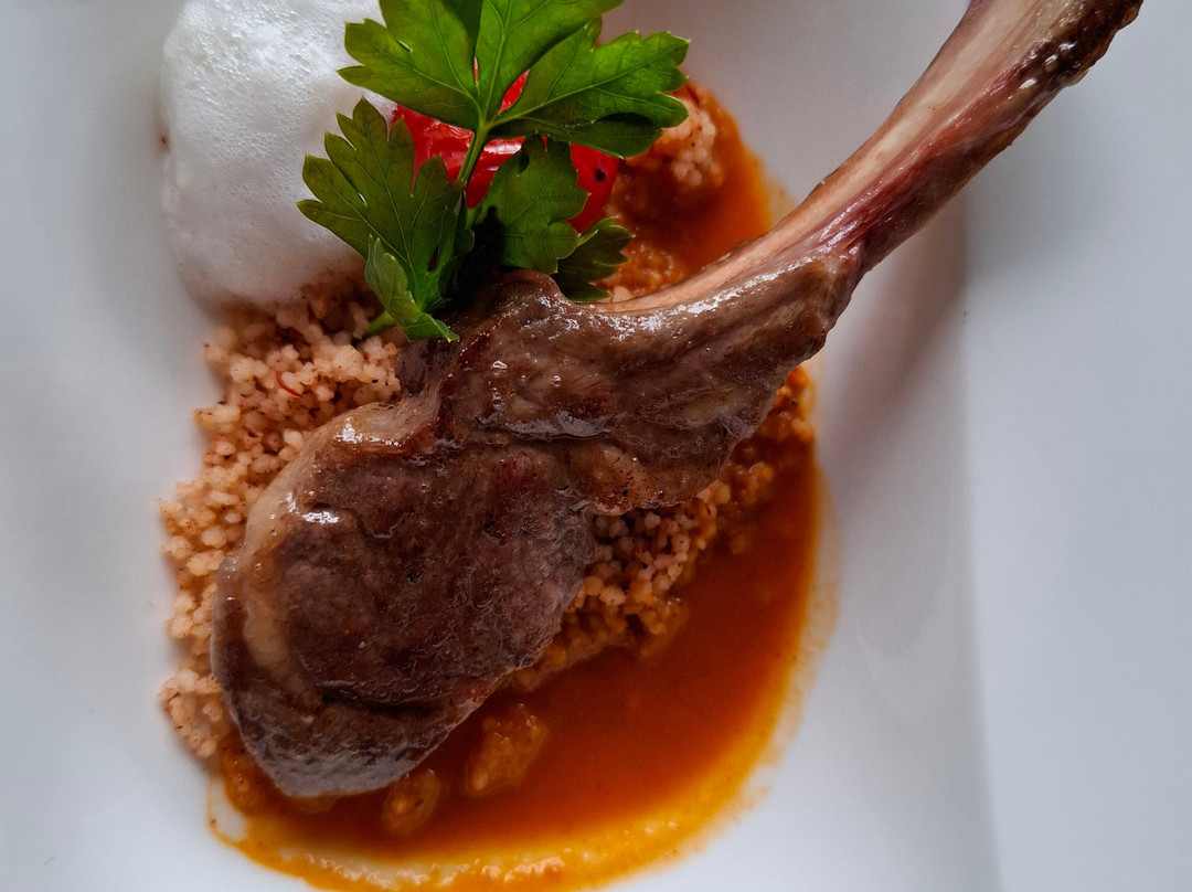 基瑞巴赫尔酒店主图