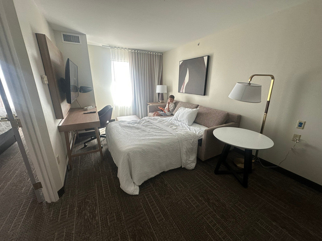 Staybridge Suites Toledo - Maumee By IHG主图