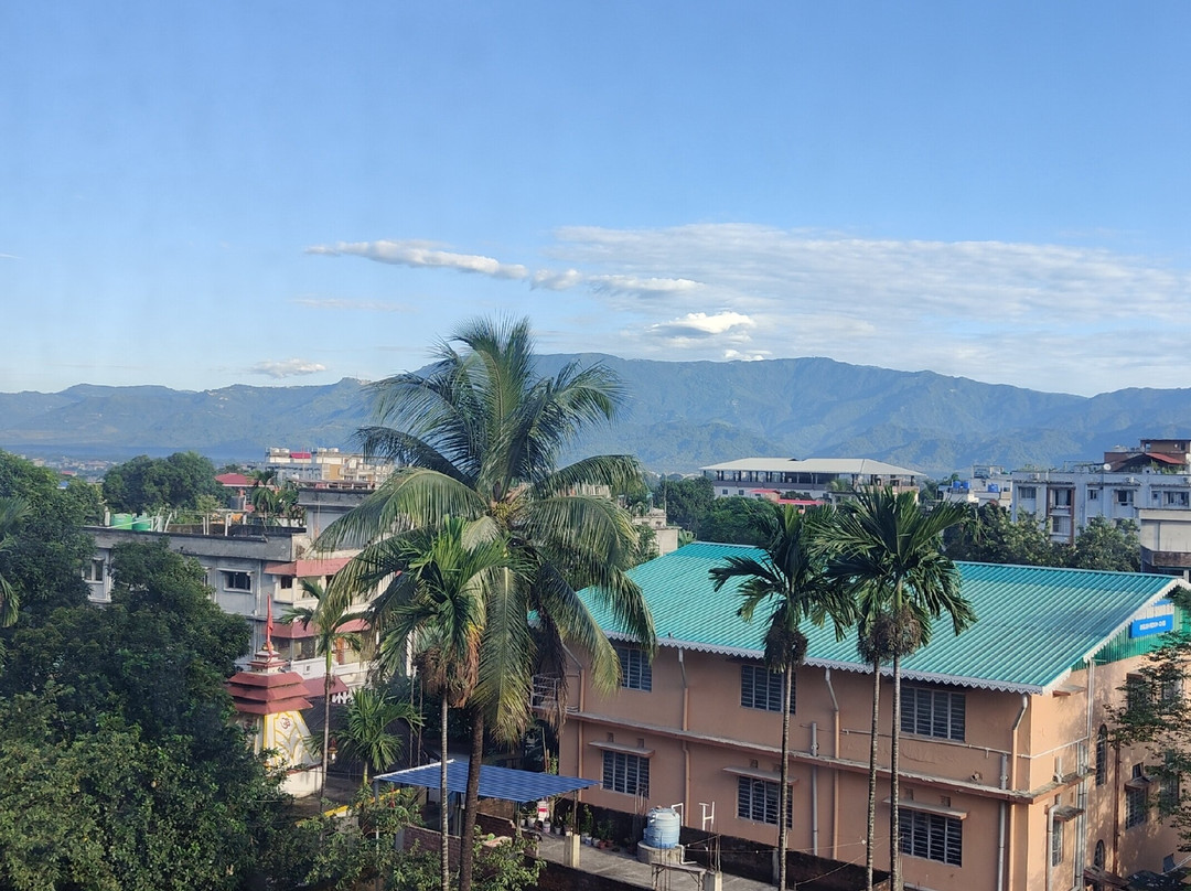 Hotel Saffron Crest主图