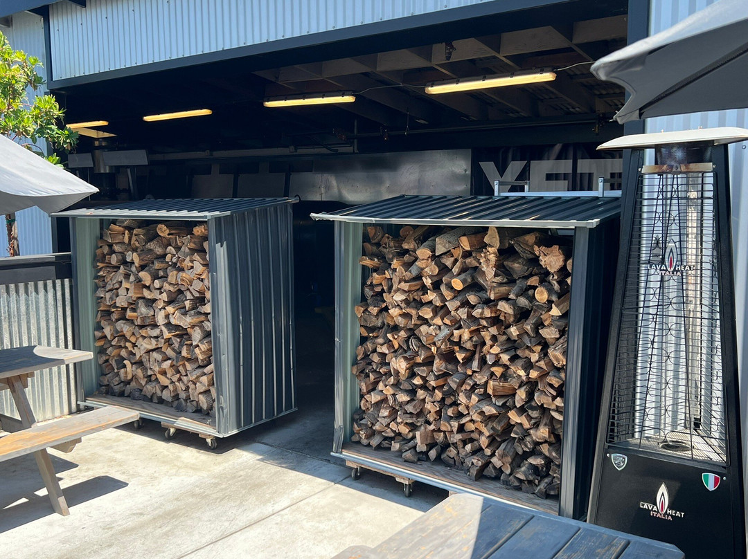 Stateline Road Smokehouse