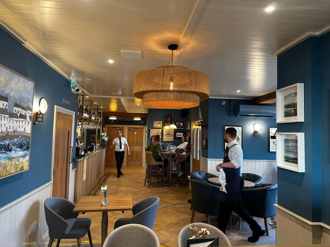 The Ship Hotel Restaurant