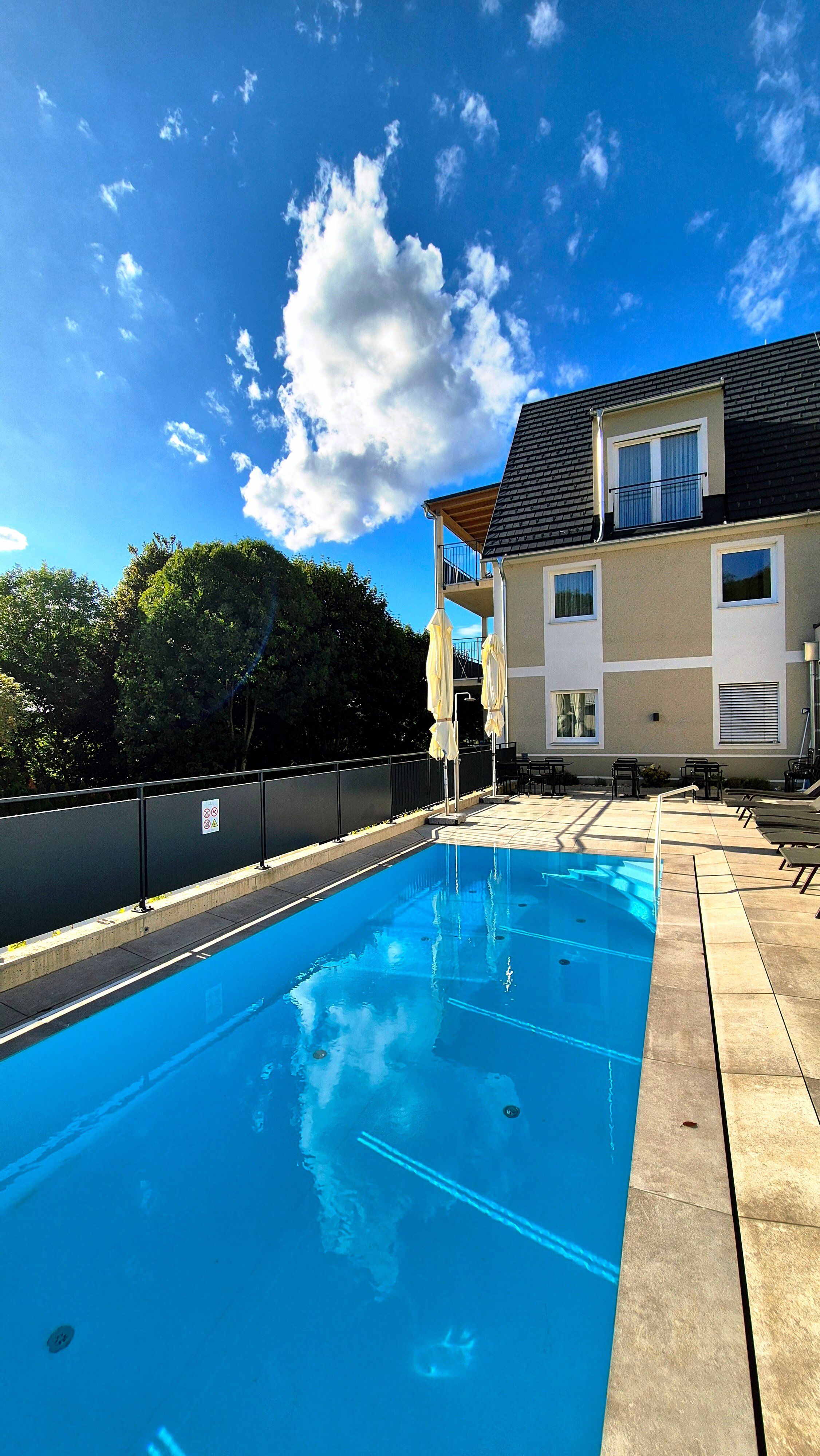 Landhaus Bad Gleichenberg-泳池